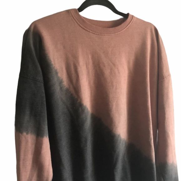 💝(3/$25) plt • oversized tie dye sweater shirt - Picture 3 of 8